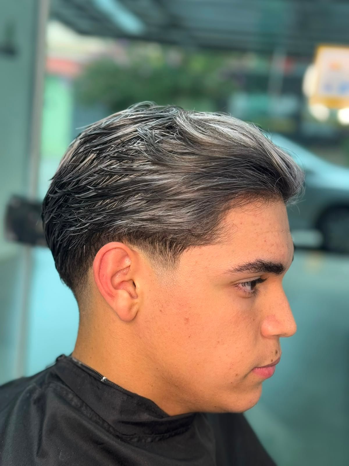 Corte masculino realizado na Barbearia do Ton
