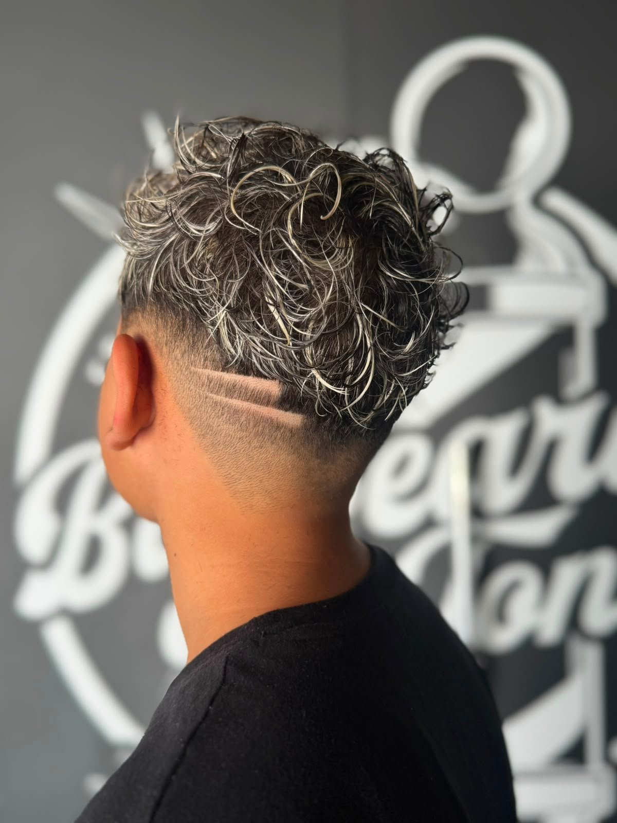 Corte masculino realizado na Barbearia do Ton