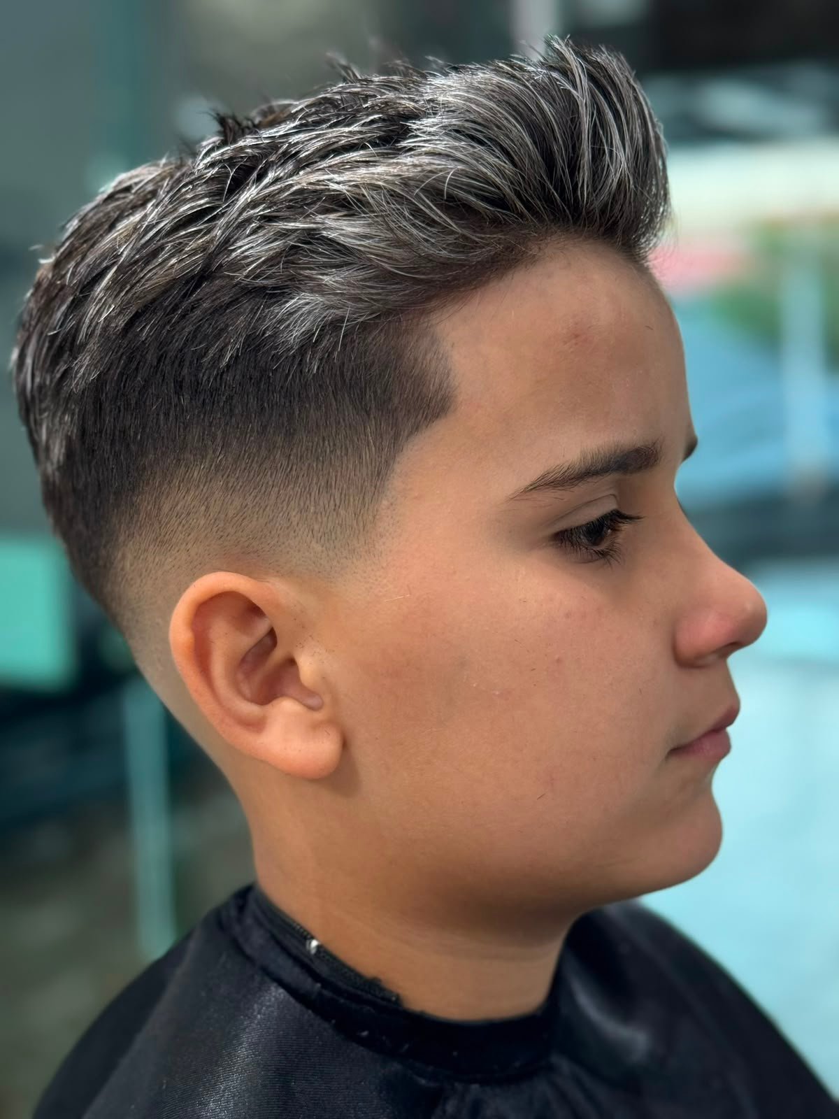 Corte masculino realizado na Barbearia do Ton