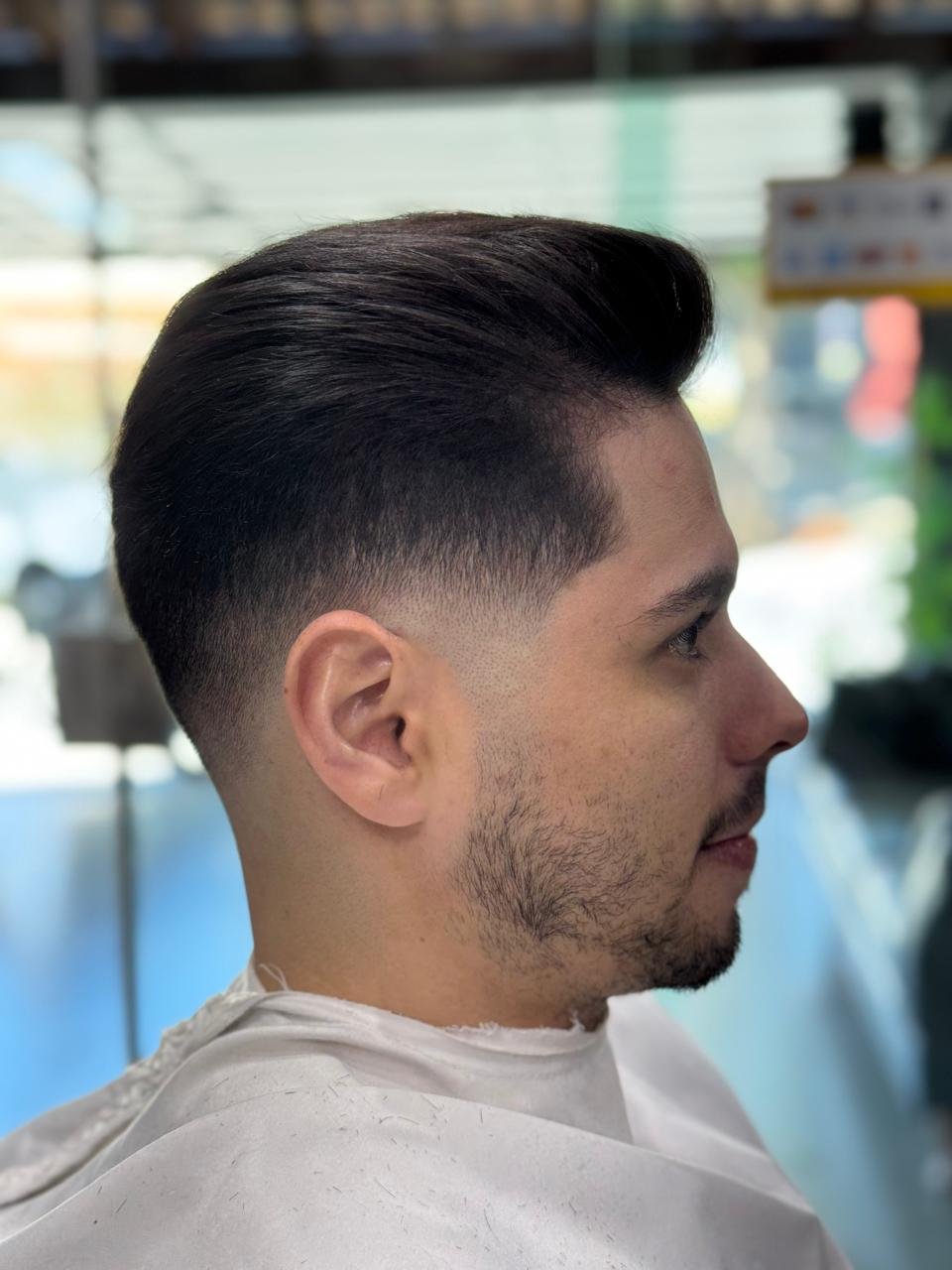 Corte masculino realizado na Barbearia do Ton